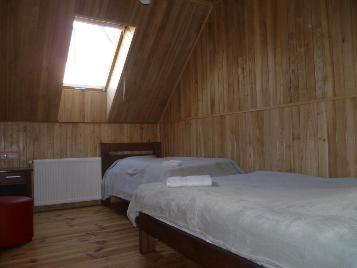 Home Hotel Kamjanyi Potoki Kültér fotó