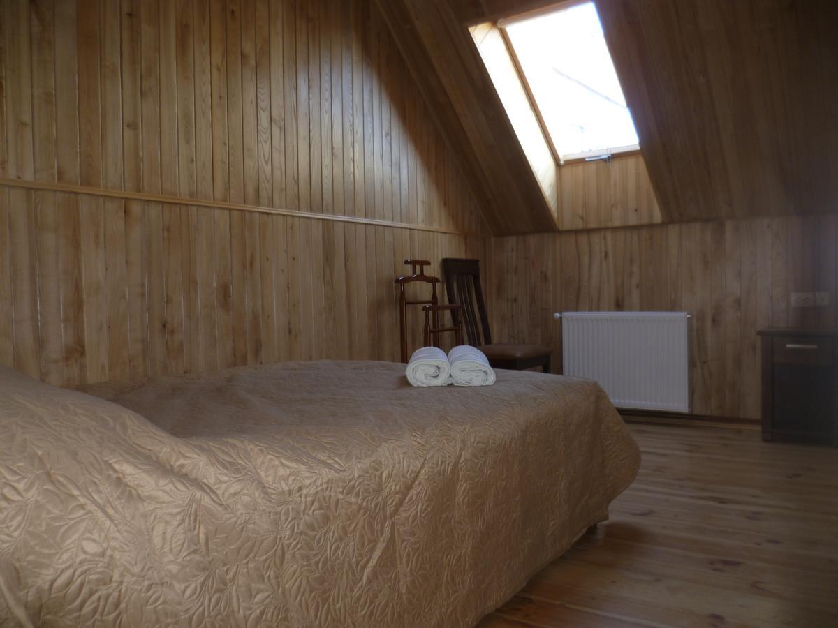 Home Hotel Kamjanyi Potoki Kültér fotó