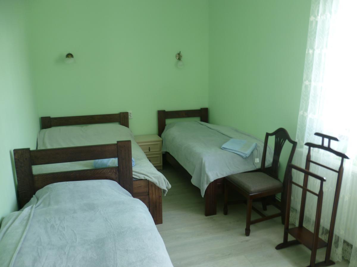 Home Hotel Kamjanyi Potoki Kültér fotó