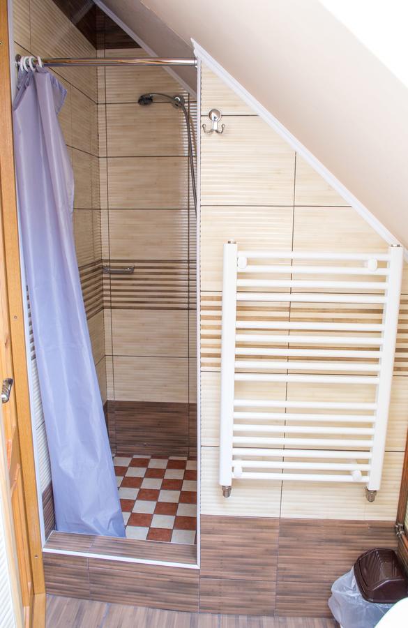 Home Hotel Kamjanyi Potoki Kültér fotó
