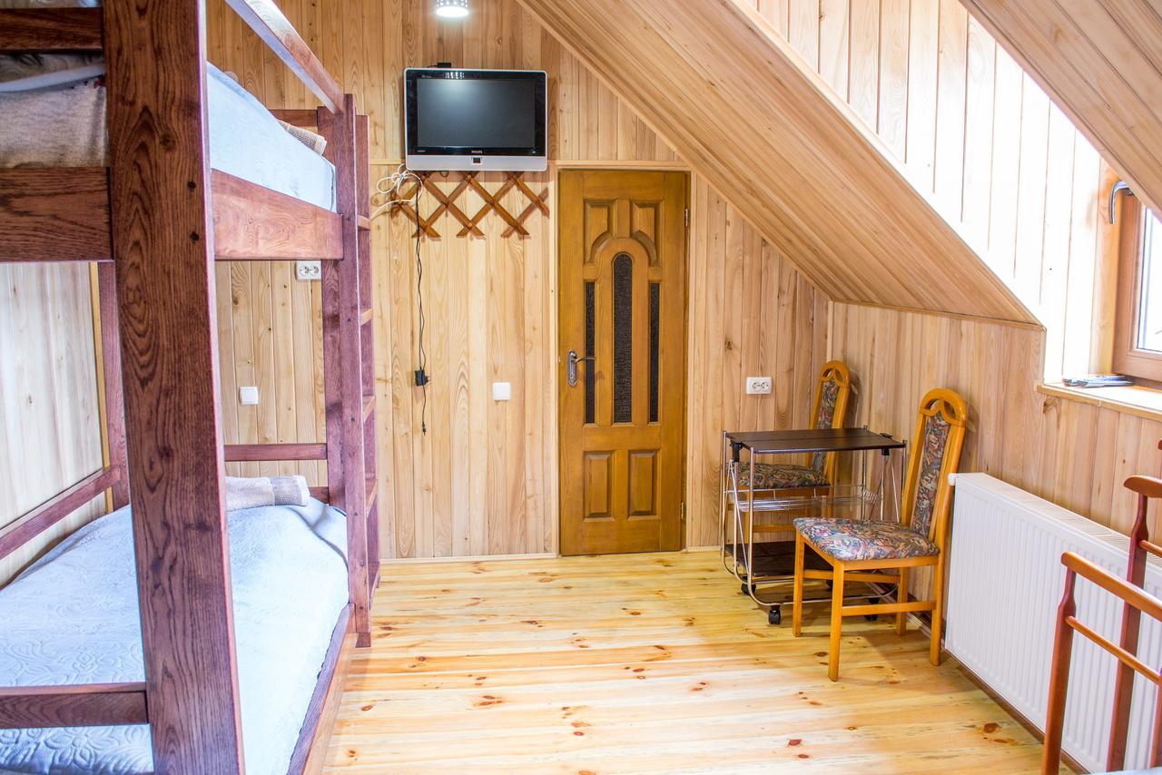 Home Hotel Kamjanyi Potoki Kültér fotó