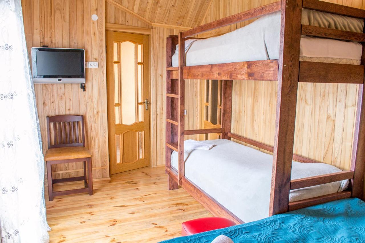 Home Hotel Kamjanyi Potoki Kültér fotó